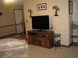 5th image of 337 Arglen Dr
