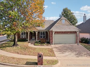 3309 N Gum Pl, Broken Arrow, OK 74012