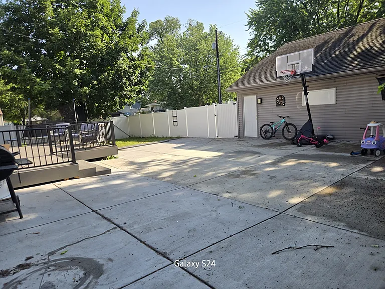 6901 12th Ave S — Photo 11