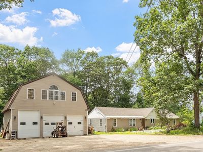 199 Center Depot Rd, Charlton, MA, 01507
