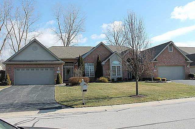 2nd image of 12 Winding Creek Pl