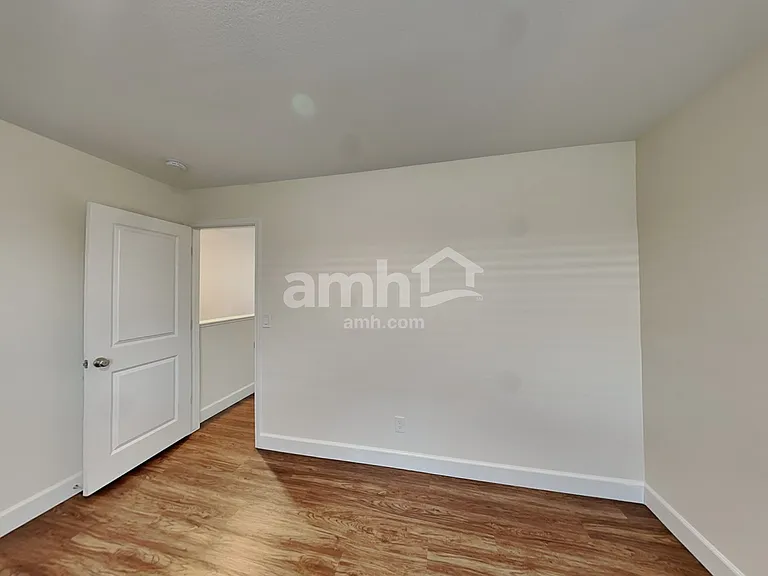 9259 Baylee Bay Ct — Photo 12
