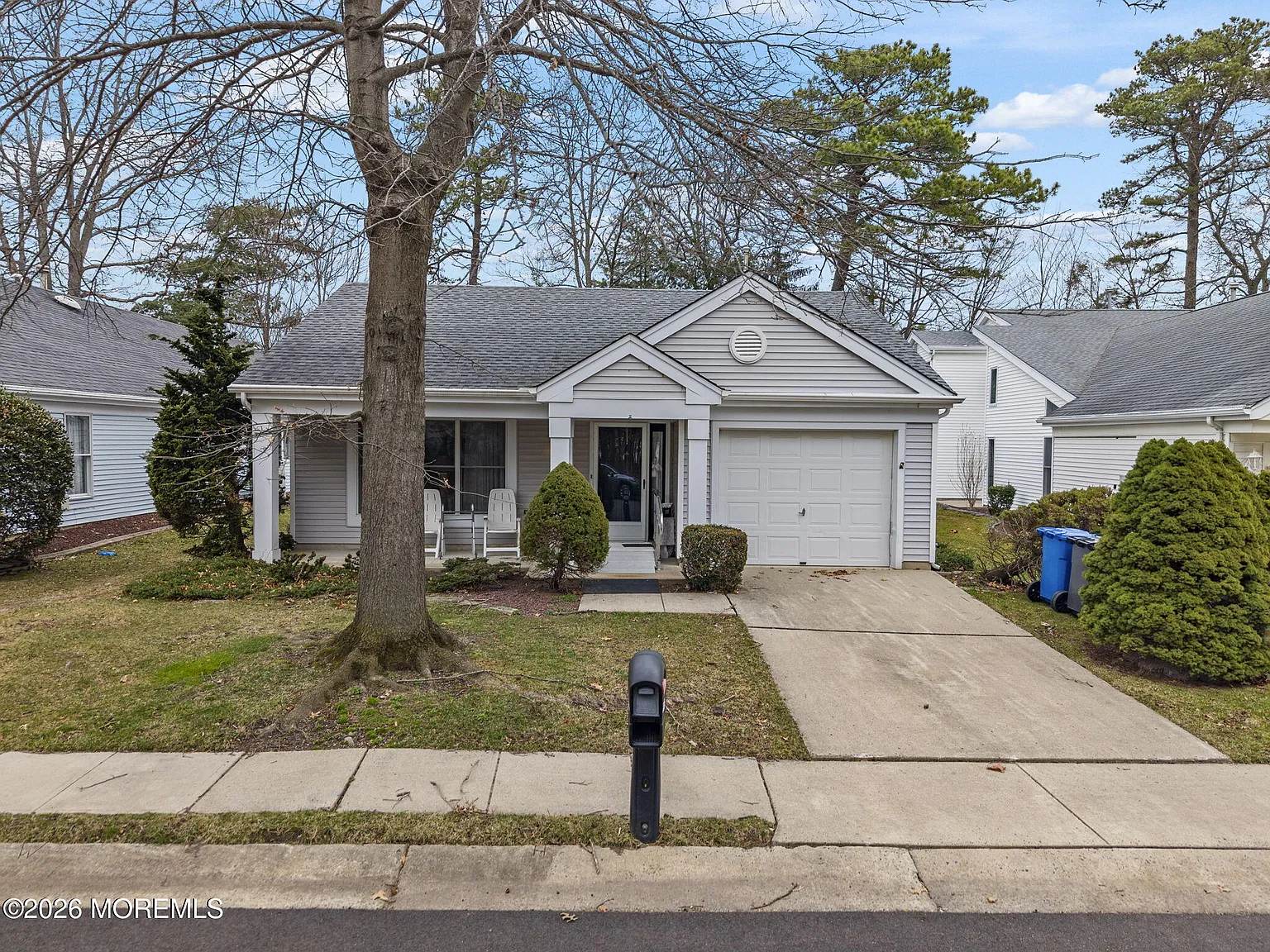2315 Kira Court photo 1