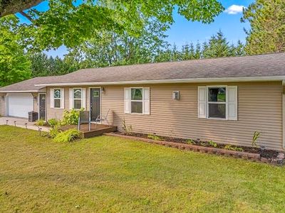1270 Knoch Rd, Gaylord, MI, 49735