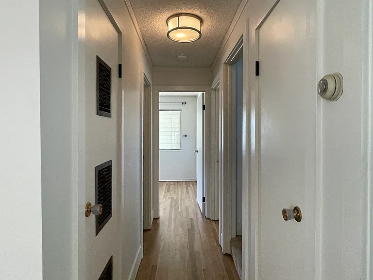 Tully Pl — Photo 15