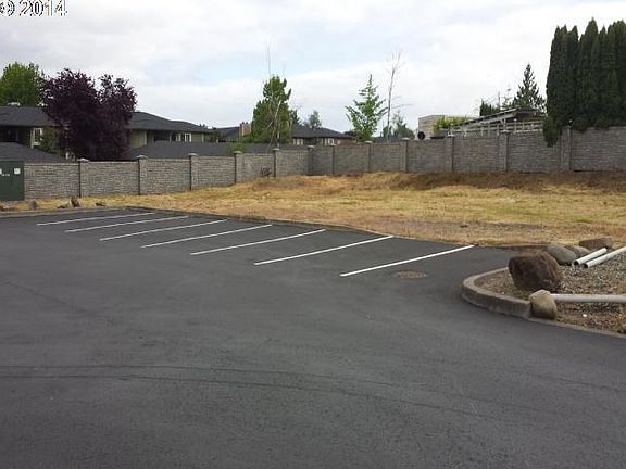 2nd image of 15601 SE Mill Plain Blvd