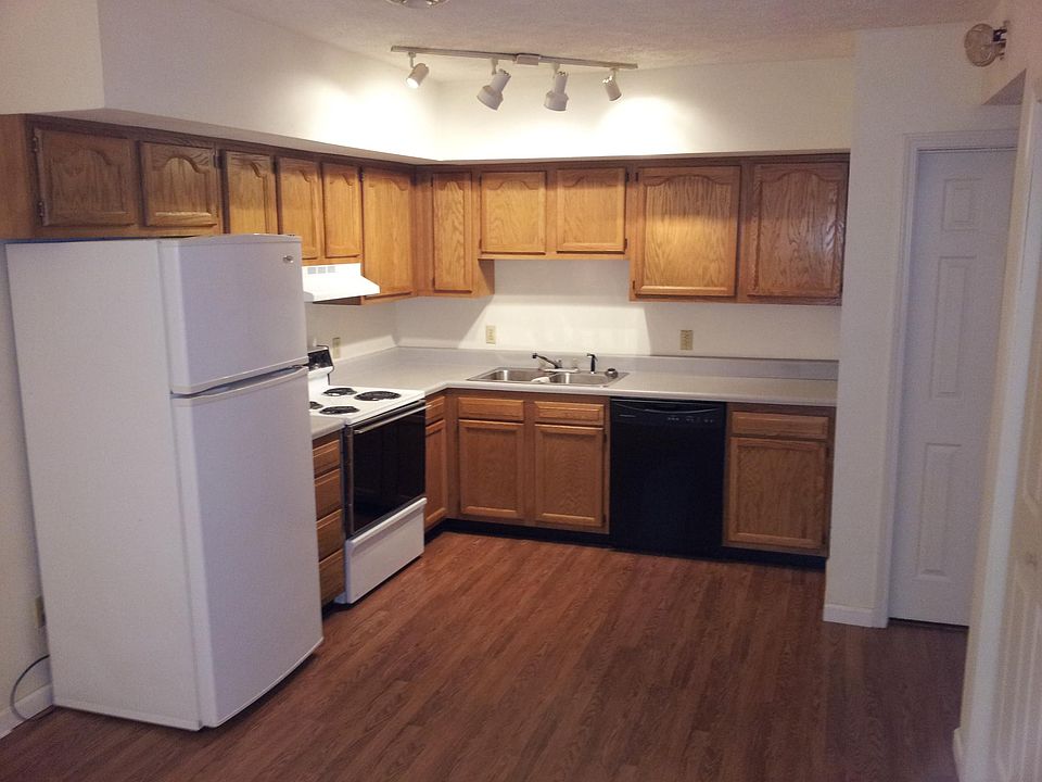 Kitchen with adjacent dining area/laundry