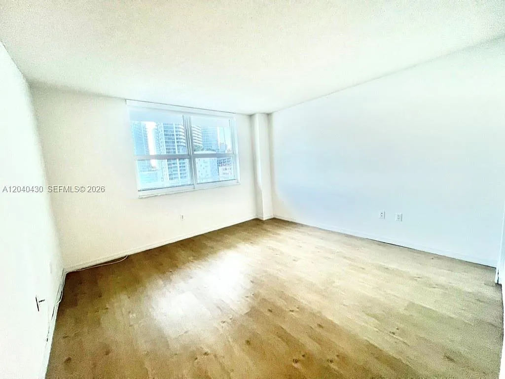 1 bed, 750 sqft, $2,700 — Photo 4
