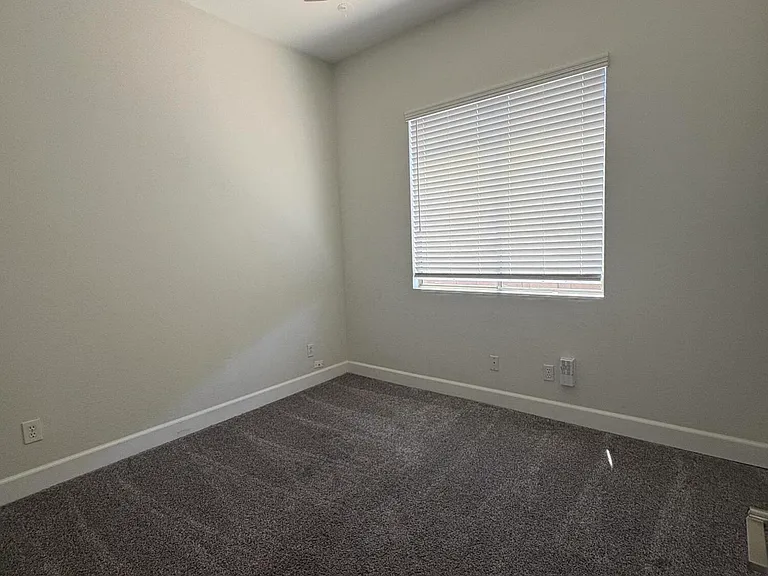 7729 E Tailspin Ln — Photo 23