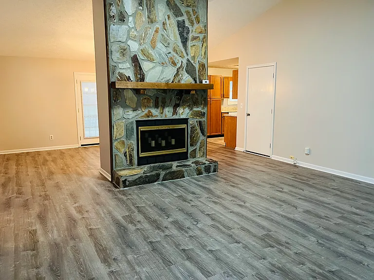 29 Hartley Woods Dr NE — Photo 4