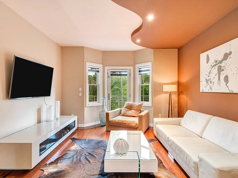 38 Cheviot Rd — Photo 8