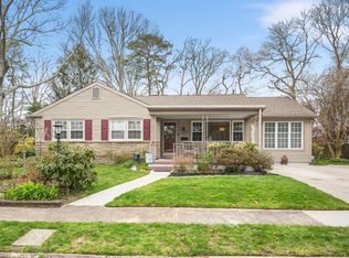 49 Village Dr, Somers Point, NJ 08244