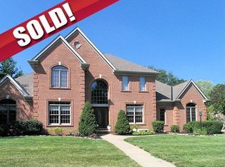 1057 Arden Dr, Villa Hills, KY 41017