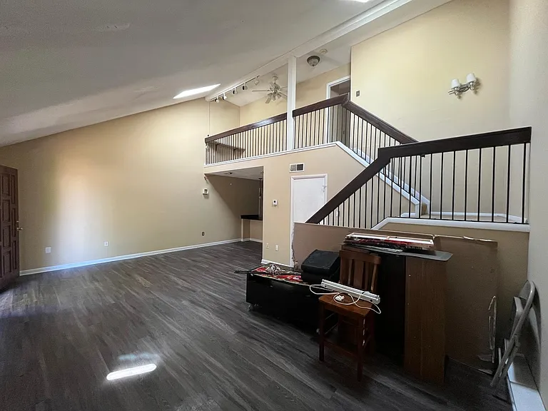 9217 Easton Ct — Photo 23