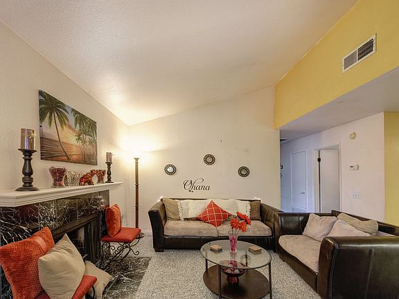 3rd image of 7554 Whisperwillow Dr