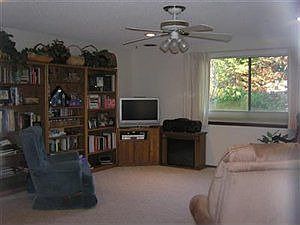 5th image of 3220 Wilderness Dr SE