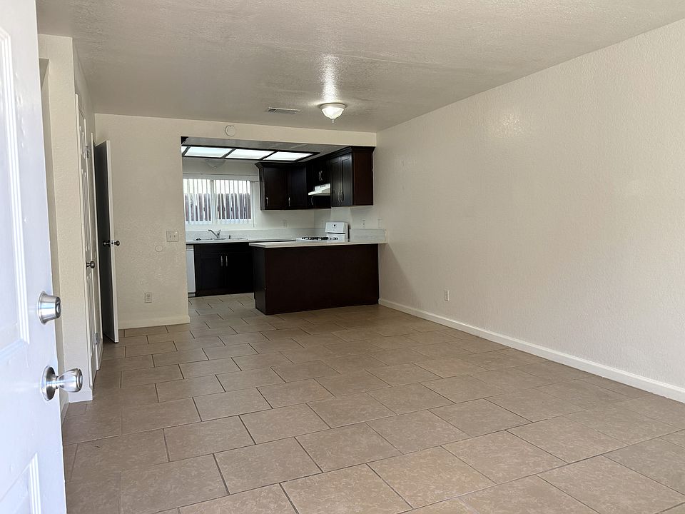 Living space and kitchen