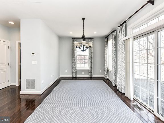 2nd image of 6214 Royal Crest Ln