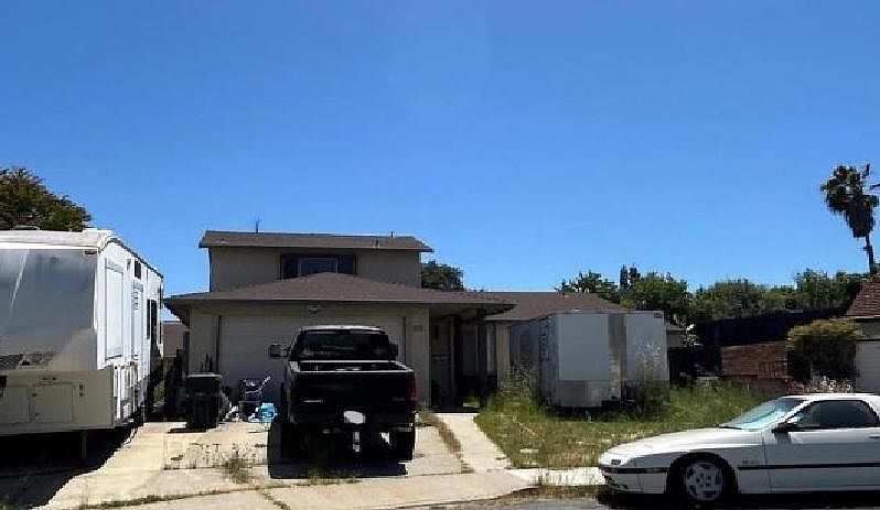 1st image of 2707 Balboa Ct