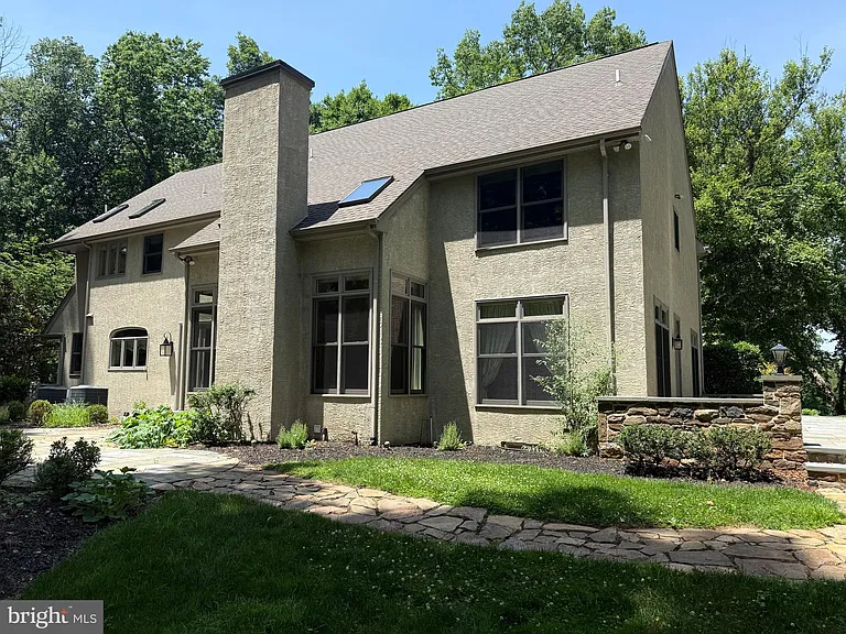 1714 Hickory Hill Rd — Photo 48