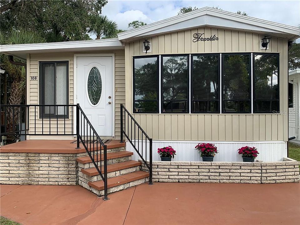 1st image of 108 Bainbridge Dr