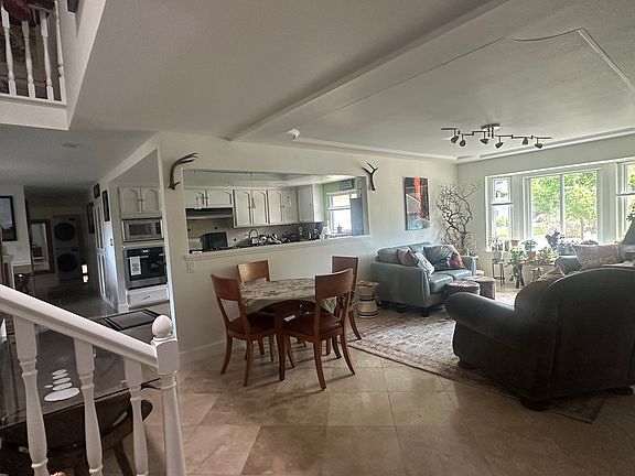 Living Room 
Kitchen