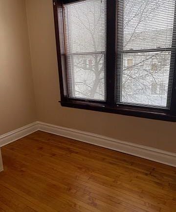 4th image of 3337 S Lituanica Ave