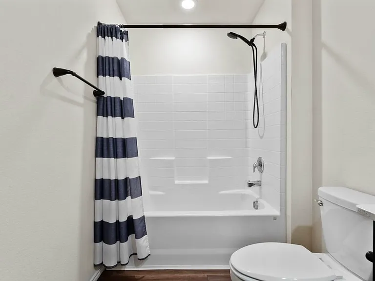 718 Trestle Dr — Photo 22