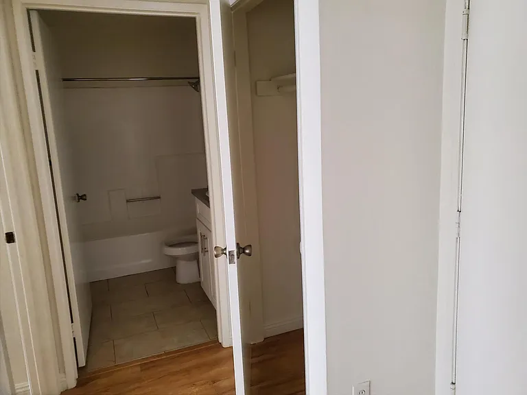 165 N Hoover St — Photo 68