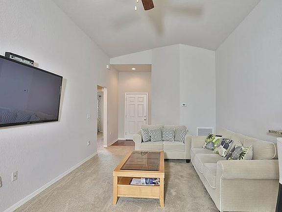 3rd image of 11304 Southwind Lake Dr