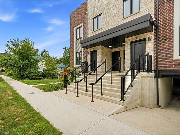 3rd image of 2 Slessor Blvd #12
