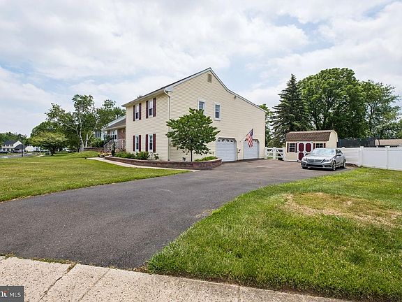 2nd image of 10 Monroe Way