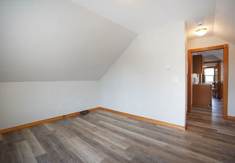104-106 Madison St #3 — Photo 4
