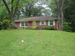 1270 Lawndale Ct, Decatur, GA 30032