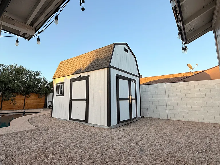 1318 W Tonopah Dr — Photo 28