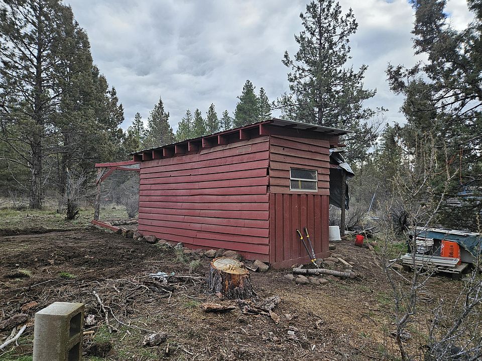 1st image of 34008 Raccoon Ln