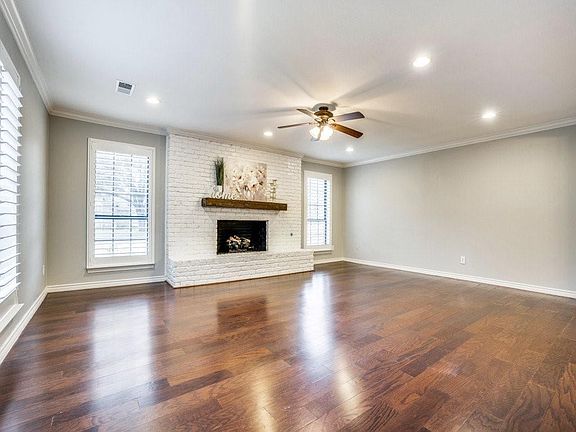 4th image of 1701 Lake Side Ln