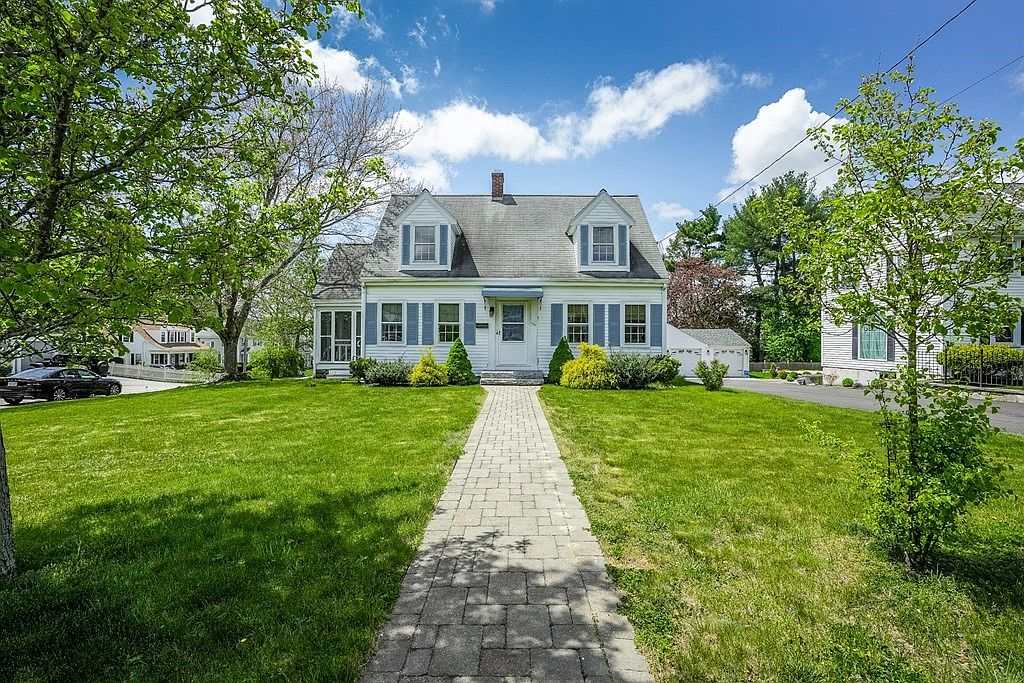 711 East St, Dedham, MA 02026 Zillow