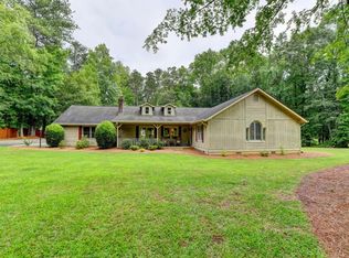 637 Rock Springs Rd, Lawrenceville, GA 30043