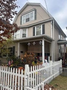 825 Prescott Ave, Scranton, PA, 18510
