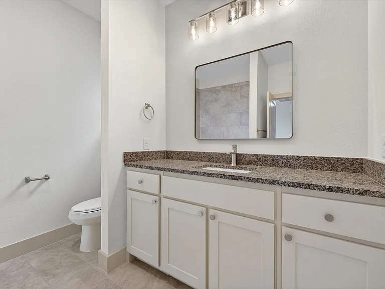 502 E Kimball St #1 — Photo 21