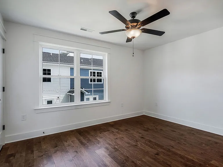 209 S High St — Photo 20