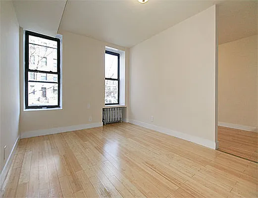 Rented by SW Queens Mezzanine | media 26