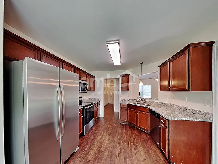 104 Flagler Way — Photo 3