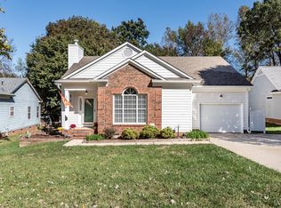 6942 Daerwood Pl, Charlotte, NC 28215