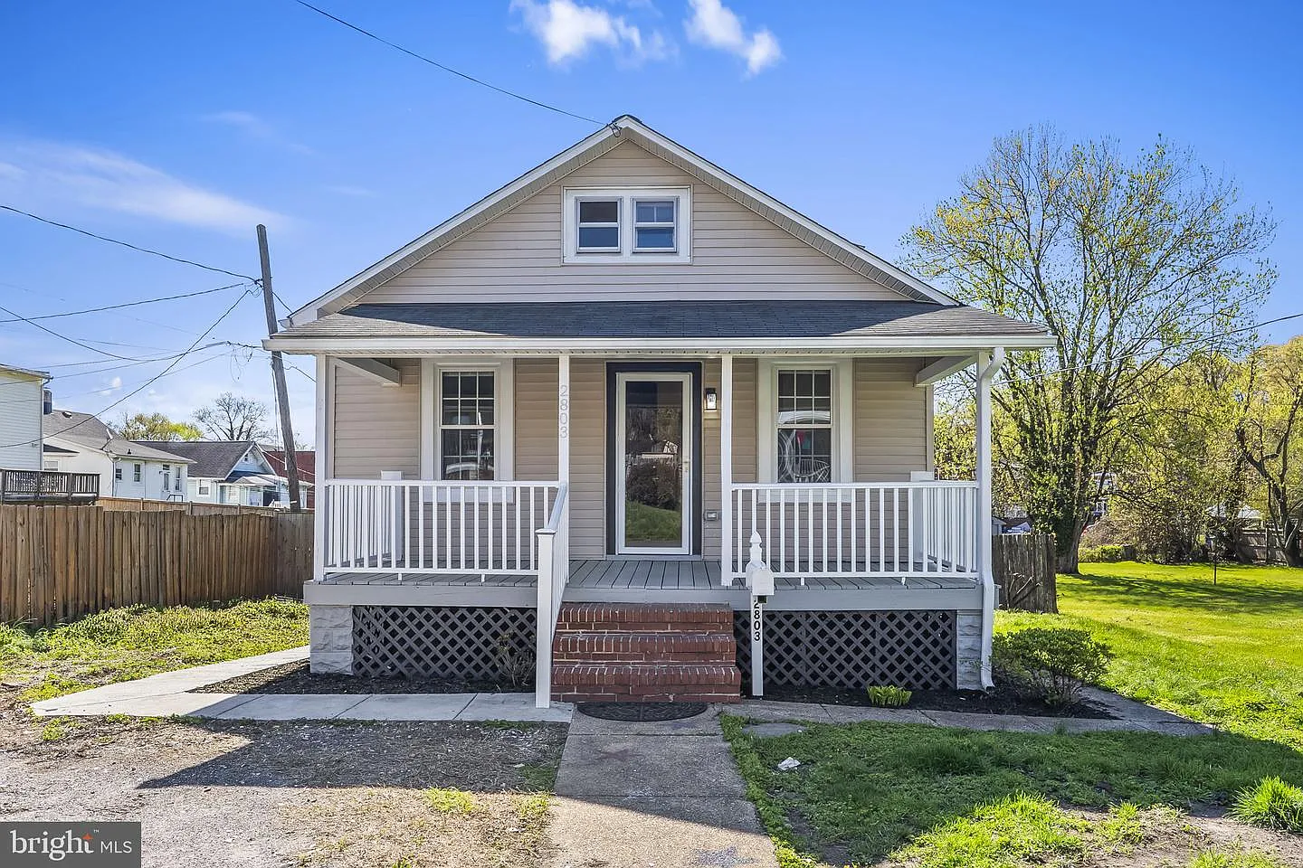 2803 Delmont Ave photo 1