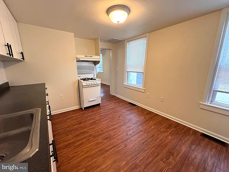 4444 Richmond St #1S — Photo 10