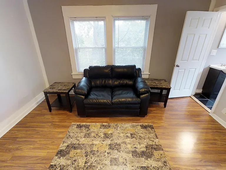 105 Comstock Ave #3 — Photo 2