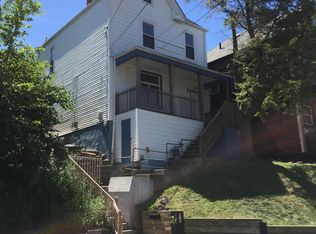 820 Sarah St, Homestead, PA 15120