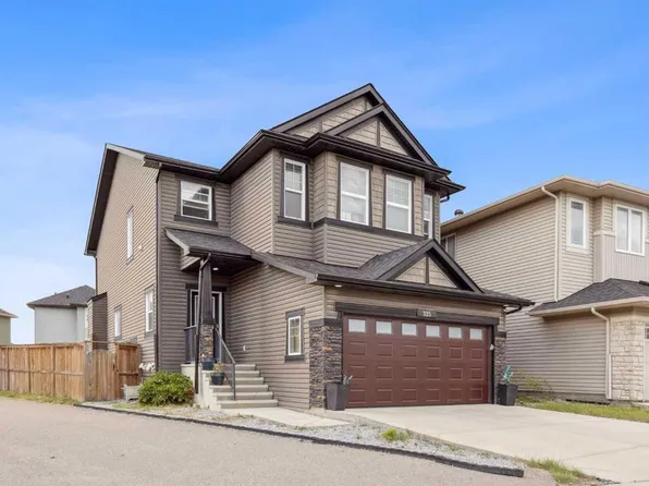 325 E Evanspark Gdns NW, Calgary, AB T3P 0G6